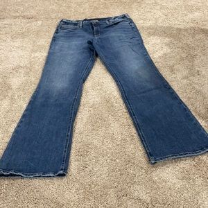 Avery slim bootcut “Silver’s” jeans